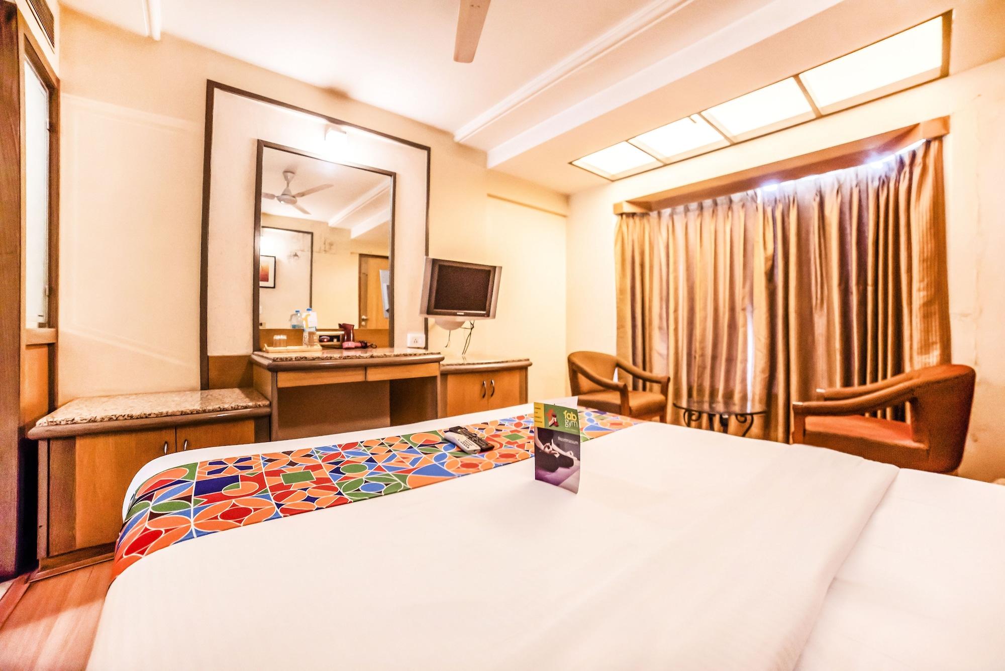 Hotel Gandharva Shivajinagar Pune Exterior foto